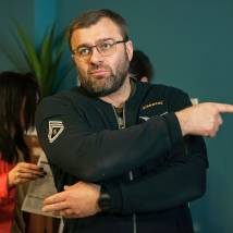 Михаил Пореченков на съемках сериала "Гадалка"