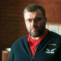 Михаил Пореченков на съемках сериала "Гадалка"