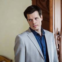 Илья Алексеев на съемках сериала "Акварели"