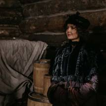 Елена Радевич на съемках сериала "Тайны госпожи Кирсановой"