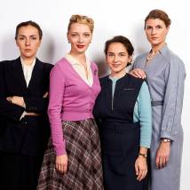 Елена Панова, Екатерина Вилкова, Марьяна Спивак, Яна Дюбуи на съемках сериала "Шифр"