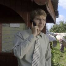 Арсений Робак в фильме "Своя земля"