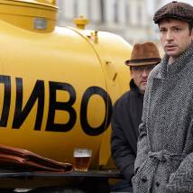 Антон Хабаров на съемках сериала "Казанова" (© фото: предоставлено Первым каналом)