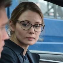 Карина Разумовская на съемках фильма "Черный пес"