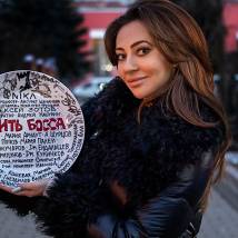 Айсурат Шаманова на съемках фильма "Убить босса"