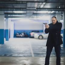 Эдуард Флеров на съемках сериала "12 часов"