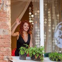 Полина Маликова на съемках фильма "Купель дьявола"