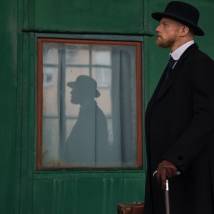 Юрий Колокольников на съемках сериала "Воскресенский" (© фото: предоставлено Первым каналом)