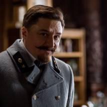 Максим Лагашкин на съемках сериала "Воскресенский" (© фото: предоставлено Первым каналом)