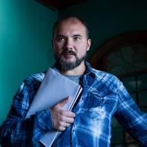 Дмитрий Петрунь на съемках сериала "Воскресенский" (© фото: предоставлено Первым каналом)