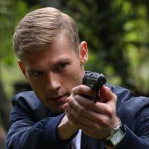 Григорий Некрасов на съемках сериала "Вспышка" (© фото: предоставлено телеканалом НТВ)