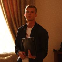Григорий Некрасов на съемках сериала "Вспышка" (© фото: предоставлено телеканалом НТВ)