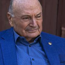 Михаил Жванецкий на съемках альманаха "Одесский пароход"