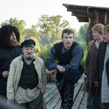 Леонид Окунев, Александр Горбатов на съемках сериала "Угрюм-река" (© фото: Анна Митрохина)