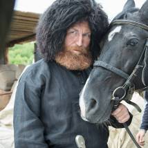 Юрий Миронцев на съемках сериала "Угрюм-река" (© фото: Анна Митрохина)