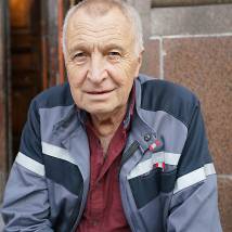 Андрей Смирнов на съемках сериала "Динозавр 2"