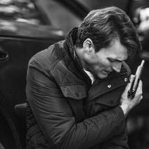 Иван Колесников на съемках сериала "Первый отдел" (© фото: предоставлено телеканалом НТВ)