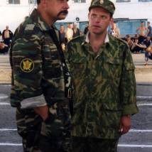 Евгений Серов и Алексей Ошурков на съемках сериала "Боец"