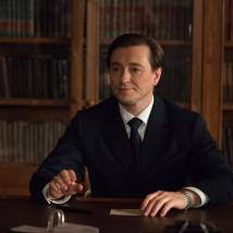 Сергей Безруков на съемках сериала "ОптиМисты. Карибский сезон" (© фото: предоставлено телеканалом "Россия 1")