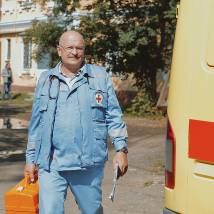 Александр Тютин на съемках сериала "Скорая помощь 3" (© фото: предоставлено телеканалом НТВ)