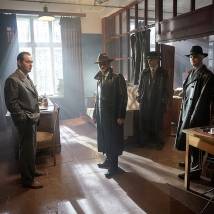 Константин Хабенский на съемках сериала "За час до рассвета" (© фото: предоставлено телеканалом НТВ)