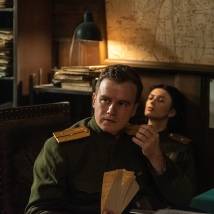 Алексей Бардуков на съемках фильма "Нюрнберг" (© фото: предоставлено телеканалом НТВ)