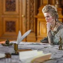 Елизавета Боярская на съемках сериала "Великая. Золотой век" (© фото: предоставлено Первым каналом)