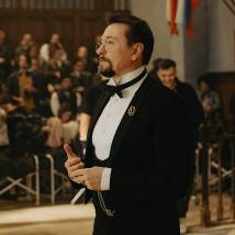 Сергей Безруков на съемках сериала "Плевако" (© фото: предоставлено телеканалом НТВ)