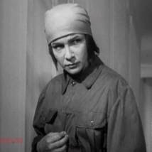 Нинель Мышкова в фильме "Гадюка"
