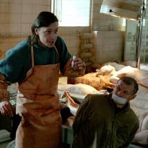 Кирилл Пирогов и Александр Баширов в фильме "Жмурки" (©www.ctb.ru)
