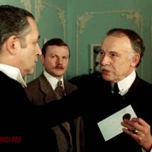 Иннокентий Смоктуновский, Василий Ливанов и Виталий Соломин в фильме "Приключения Шерлока Холмса и доктора Ватсона. Двадцатый век начинается"