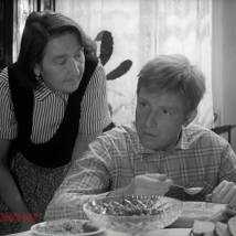 Любовь Добржанская и Иннокентий Смоктуновский в фильме "Берегись автомобиля"