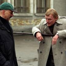 Борис Фрумин и Алексей Серебряков на съемках фильма "Нелегал"
