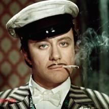 Андрей Миронов в фильме "12 стульев"