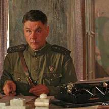 Сергей Маковецкий на съемках фильма "Утомленные солнцем: Предстояние" (© фото: trite.ru)