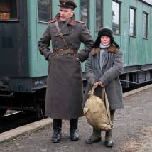 Алексей Гуськов и Василий Прокопьев в фильме "Отец"
