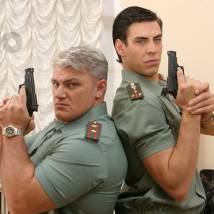 Владимир Турчинский и Дмитрий Дюжев в фильме "Антидурь"