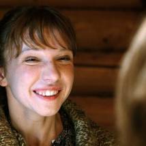 Ирина Рахманова в фильме "Беглянки"