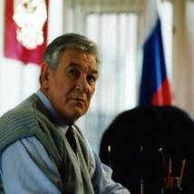 Александр Белявский в фильме "Поцелуй не для прессы"