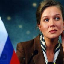 Дарья Михайлова в фильме "Поцелуй не для прессы"