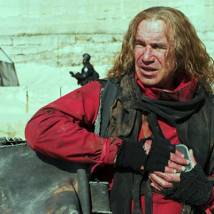 Сергей Гармаш в фильме "Обитаемый остров" (©Filmz.ru)