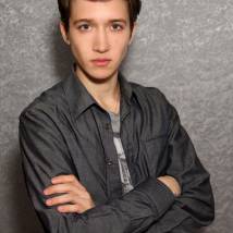 Левда Яков