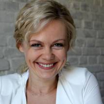 Суркова Елена