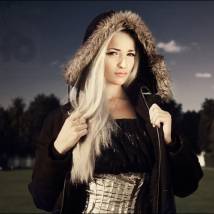 Дольникова Теона