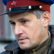 Денис Бургазлиев на съемках сериала "Смерть шпионам! Скрытый враг"