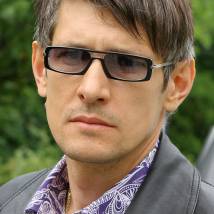 Денис Бургазлиев на съемках сериала "Час Волкова 3"