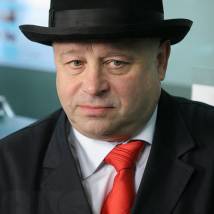 Владимир Ильин в фильме "Плюс один"