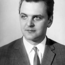 Яковлев Юрий