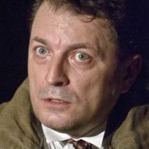 Валерий Новиков в спектакле "Три сестры"