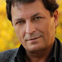 Новиков Валерий